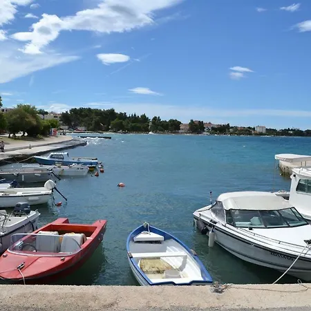 Apartments Zara Ζαντάρ
