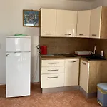 Pensjonat Apartments Zara 3*