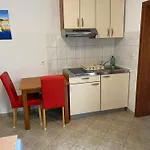 Apartments Zara 3*